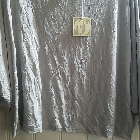 Comfy Top - Picture 2 of 8